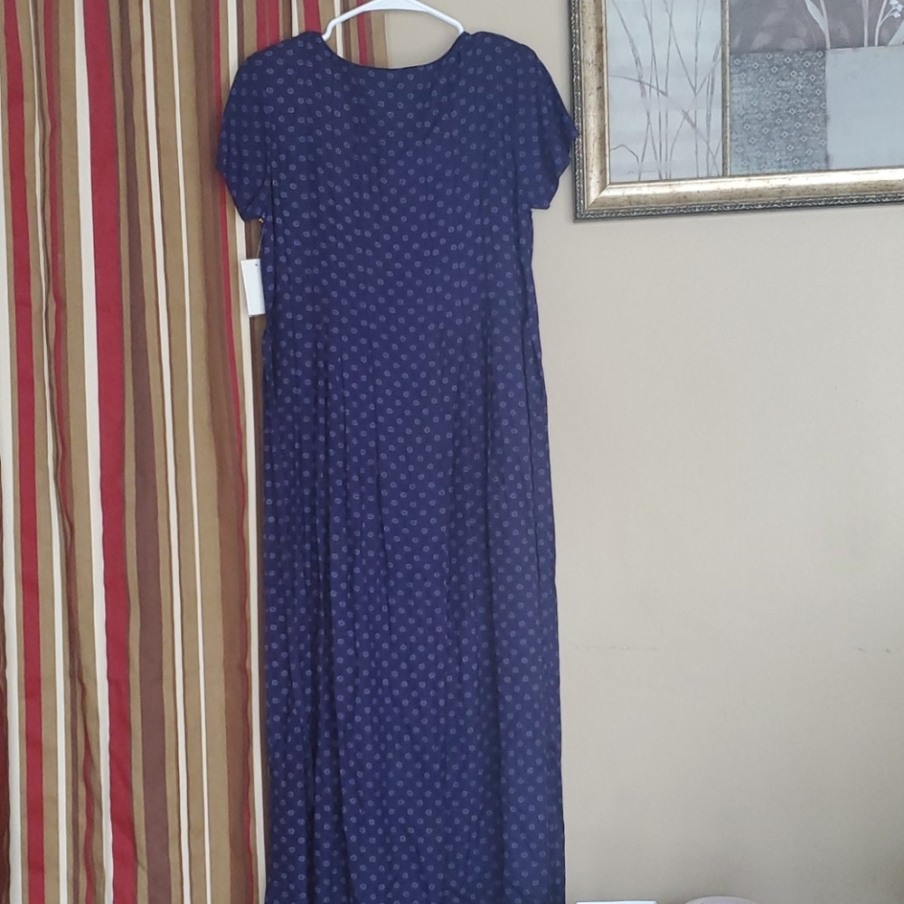 Dress - Picture 6 of 16